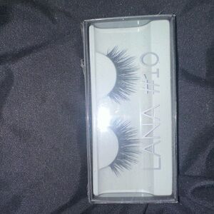 Huda Beauty Lana #10 False Eyelashes